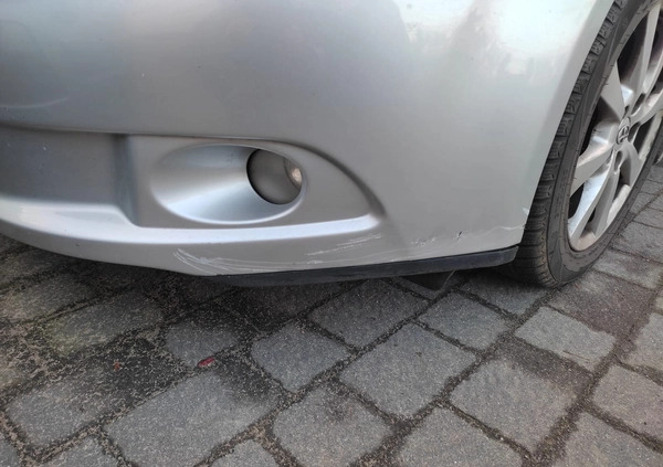 Toyota Avensis cena 25010 przebieg: 266000, rok produkcji 2010 z Maszewo małe 781